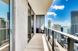 45 SW 9th St Unit 4104, Miami, FL 33130