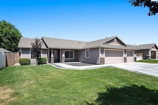 8912 W Bruneau Place, Kennewick, WA 99336