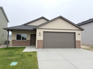 1801 Brynwood Ave, Chubbuck, ID 83202