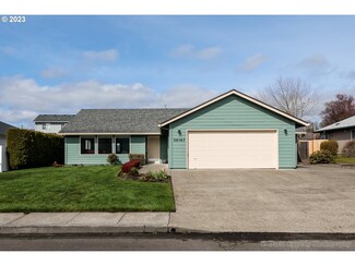 59197 Westshire Ln, Saint Helens, OR 97051