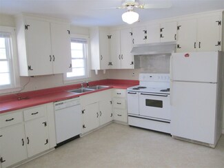 66 Greensboro Rd, Hanover, NH 03755