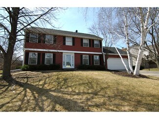 17 Brule Cir, Madison, WI 53717