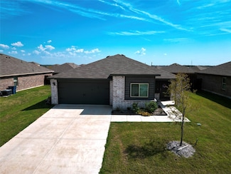 1503 Cotton Gin Ct, Royse City, TX 75189