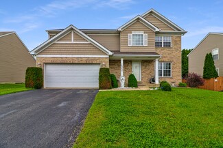 16335 Zausa Dr, Crest Hill, IL 60403