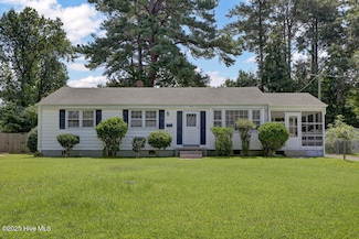 412 Seminole Trail, Jacksonville, NC 28540