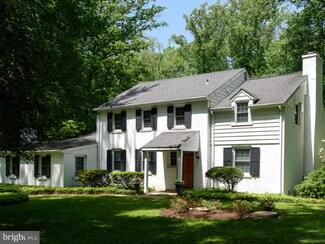 1539 Sugartown Rd, Paoli, PA 19301