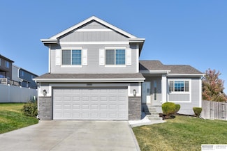 19074 Cottonwood St, Omaha, NE 68136