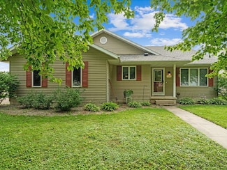 206 Lemon St, Tipton, IA 52772