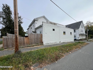 334 Columbus Ave, Pittsfield, MA 01201