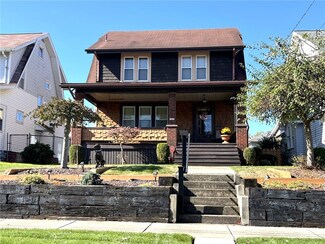 1907 Delaware Ave, New Castle, PA 16105