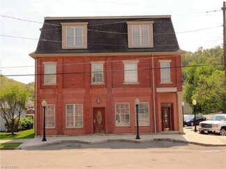 200 Virginia Ave, Chester, WV 26034