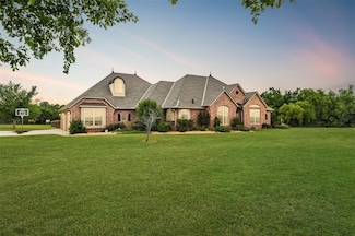 2405 Azalea NE, Cashion, OK 73016