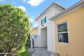 914 Attitude Ave, Daytona Beach, FL 32124
