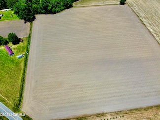 000 Godard Town Rd, Bear Grass, NC 27892