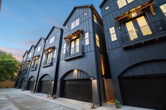 2211 Bevis St, Houston, TX 77008