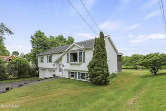 927 Holmes Rd, Pittsfield, MA 01201