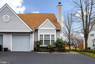 195 Birch Hollow Dr Unit 272, Bordentown, NJ 08505