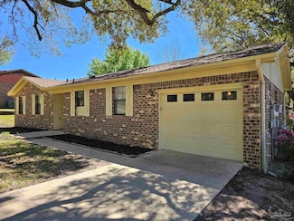 595 Childers St, Pensacola, FL 32534