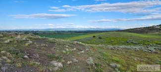 1030 E Butte Rd, Menan, ID 83440