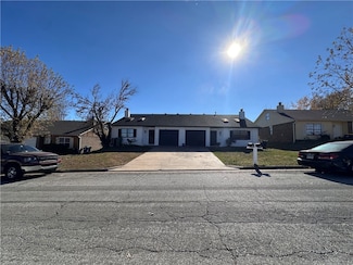 2432 & 2434 W Magnolia St, Rogers, AR 72758