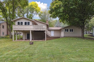 7103 Tartan Curve, Eden Prairie, MN 55346