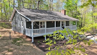 6231 Reinhardt College Pkwy, Waleska, GA 30183