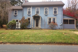 18 Little Philadelphia Rd, Washington, NJ 07882