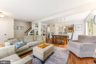 8766 Ruppert Ct, Ellicott City, MD 21043