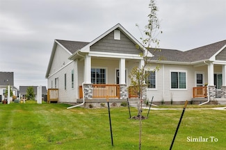 940 Sawgrass Dr, Norwalk, IA 50211