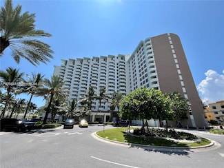 2899 Collins Ave Unit 1233, Miami Beach, FL 33140