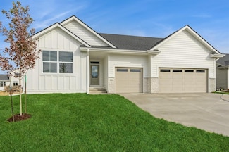 406 NE 57th Ct, Alleman, IA 50007