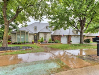 123 Lakeview Trail, Edmond, OK 73003