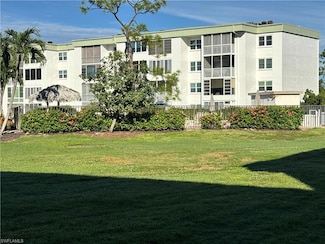 1624 Pine Valley Dr Unit 115, Fort Myers, FL 33907