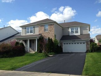 3208 Pleasant Plains Dr, Saint Charles, IL 60175