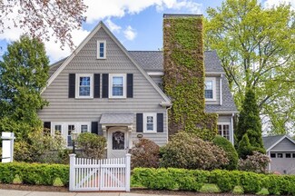 90 Richardson Rd, Belmont, MA 02478