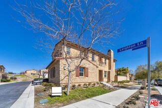 27320 Leighton Ln, Santa Clarita, CA 91351