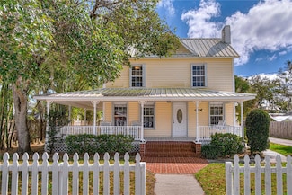 208 Mary Ave, New Smyrna Beach, FL 32168