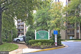 3100 S Manchester St Unit 321, Falls Church, VA 22044