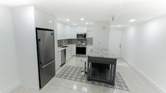 1890 W 56th St Unit 1325, Hialeah, FL 33012