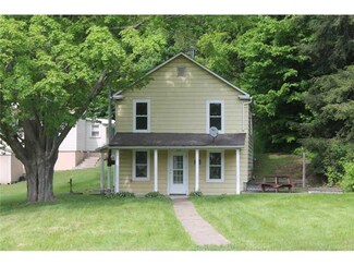 52 Virgin Alley, Enon Valley, PA 16120