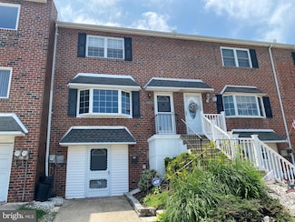 4204 Chalfont Place, Philadelphia, PA 19154