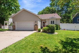 1004 7 1 2 Ave N, Sauk Rapids, MN 56379
