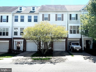 8135 Rainwater Cir, Manassas, VA 20111