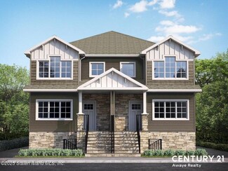 16 Harris Ln, Staten Island, NY 10309