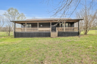 4010 Hendon Rd, Graysville, TN 37338