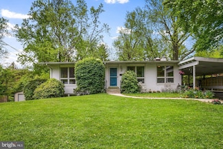 1639 Wrightson Dr, McLean, VA 22101