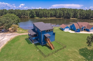 42 Candlestick Dr, Trinity, TX 75862