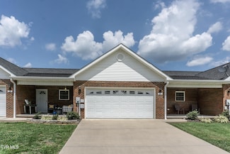 216 Planters Row Unit 216, Greeneville, TN 37745