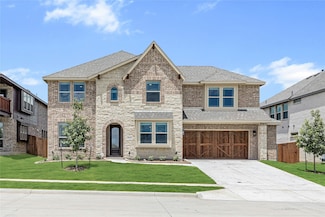 913 Cannes Dr, Red Oak, TX 75154
