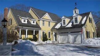106 Bridge St, South Hamilton, MA 01982